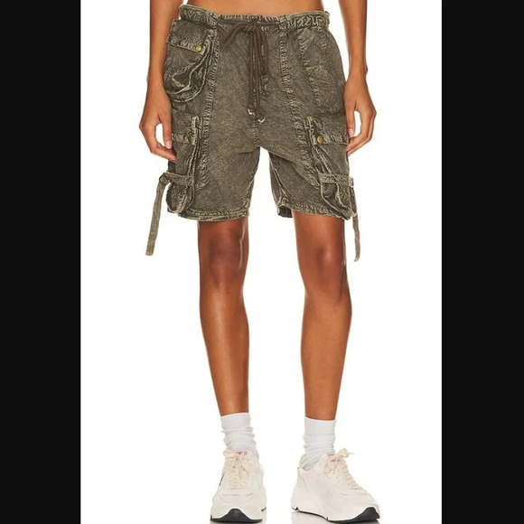 Free People Moon Bay Parachute Shorts in Army - Picture 1 of 8